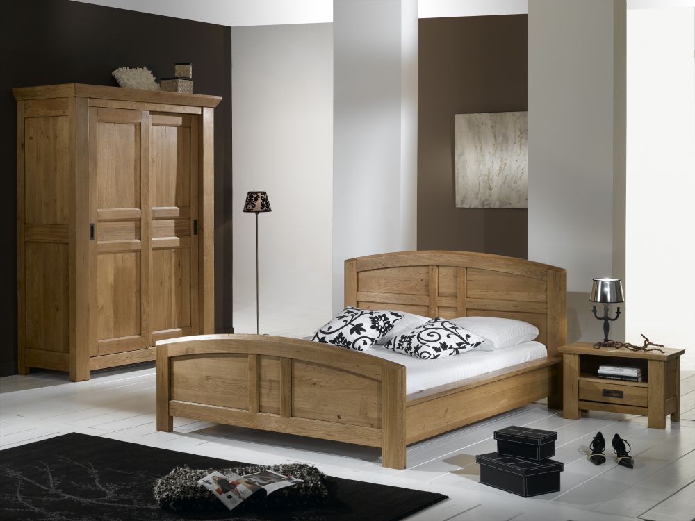Ansamblu mobila dormitor CORSO din lemn masiv de stejar