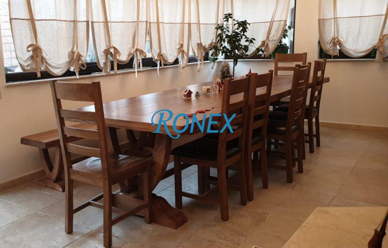 Cum alegi esența și finisajul lemnului masiv pentru o masă dining la comandă de la Ronex 6 Masa Dining lemn masiv stejar CORSO